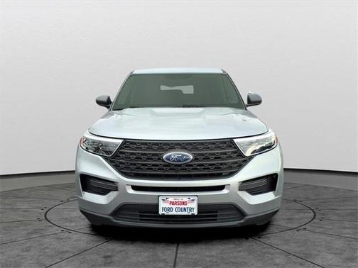 2021 Ford Explorer Base