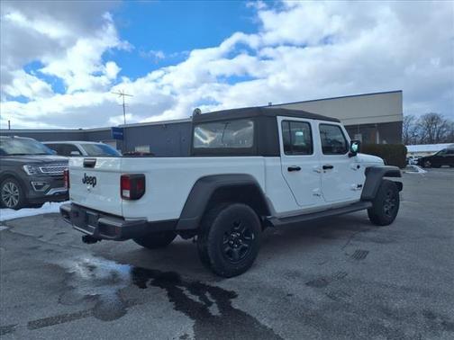 2023 Jeep Gladiator Sport