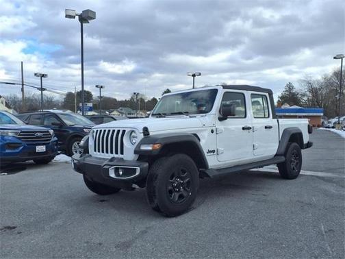 2023 Jeep Gladiator Sport
