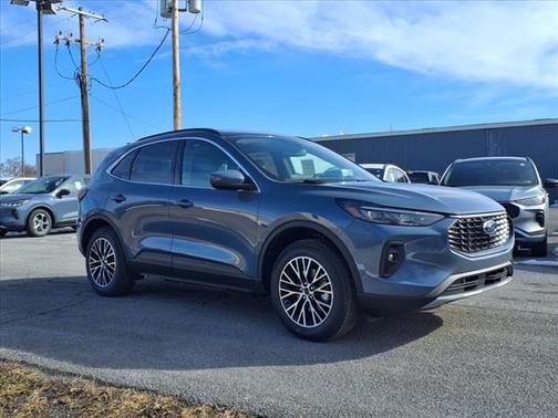 2025 Ford Escape PHEV