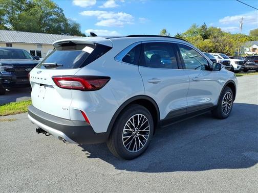 2025 Ford Escape PHEV