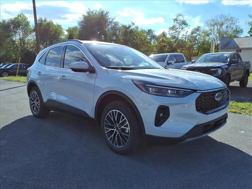 2025 Ford Escape PHEV