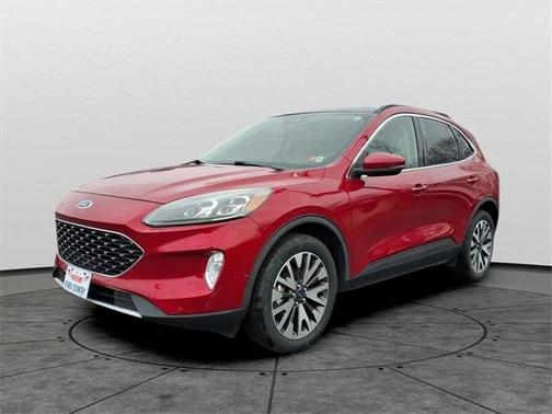 2020 Ford Escape Titanium