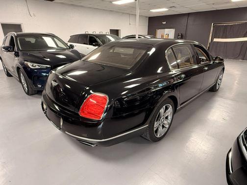 Black 2013 Bentley Continental GT Base