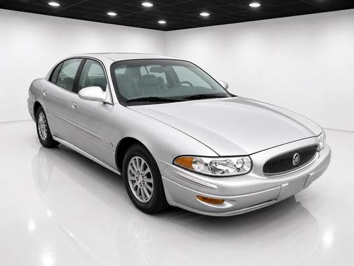 Silver 2005 Buick LeSabre Custom