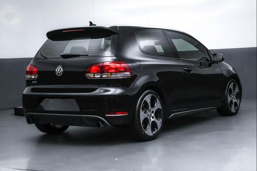 2013 Volkswagen GTI 2-Door