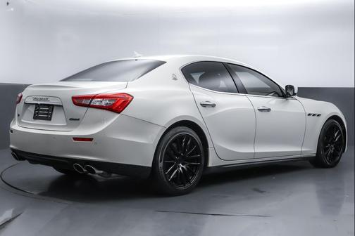 2014 Maserati Ghibli S Q4