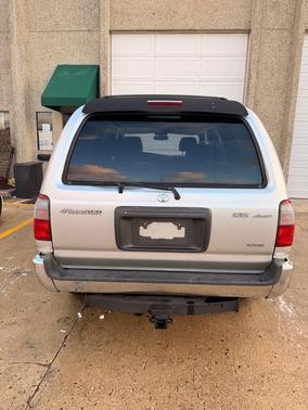 2000 Toyota 4Runner SR5