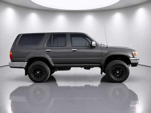 Gray 1992 Toyota 4Runner SR5 V6
