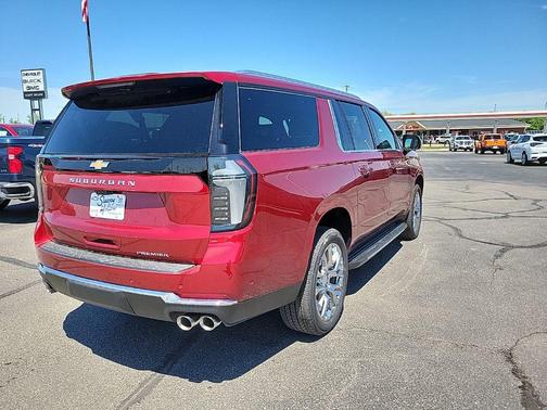 Radiant Red Tintcoat 2026 Chevrolet Suburban Premier