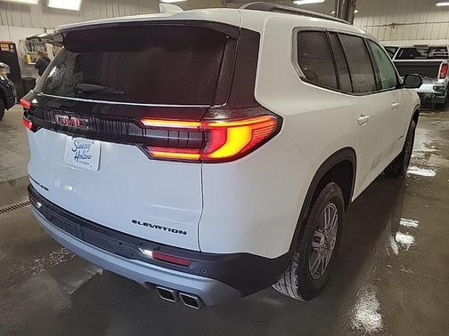2025 GMC Acadia AWD Elevation