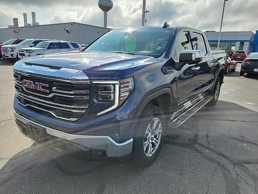 2023 GMC Sierra 1500 SLT