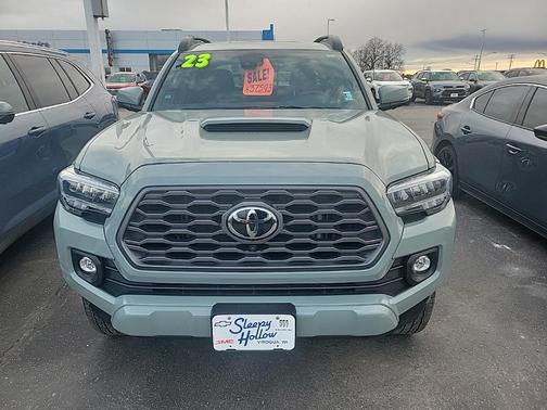 2023 Toyota Tacoma TRD Sport