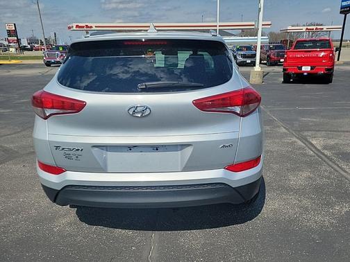 Molten Silver 2018 Hyundai TUCSON SEL