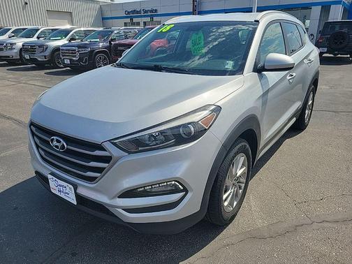 Molten Silver 2018 Hyundai TUCSON SEL