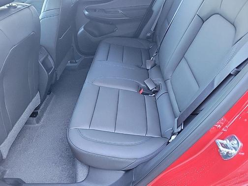 2026 Buick Envista Sport Touring FWD