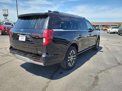 Black Metallic 2025 Ford Expedition Max Platinum