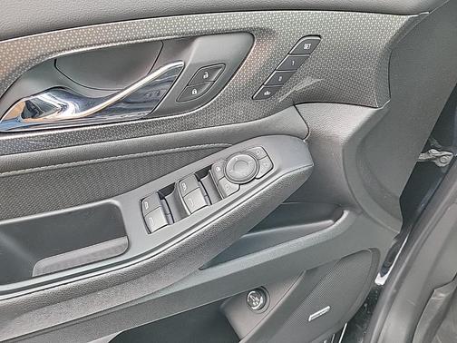 2024 Chevrolet Traverse Premier