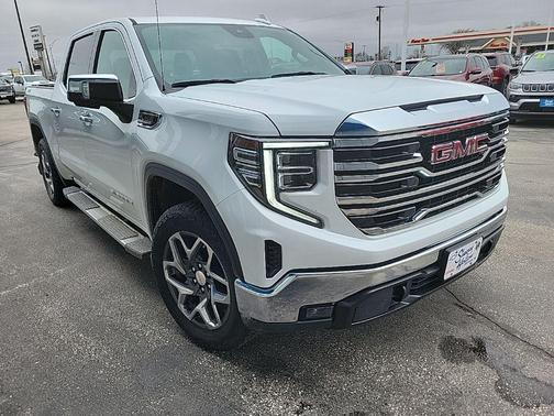 2025 GMC Sierra 1500 SLT