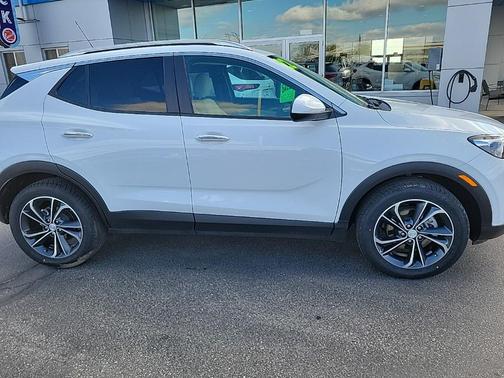 2022 Buick Encore GX Select