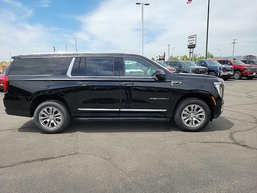 Onyx Black 2025 GMC Yukon XL Denali