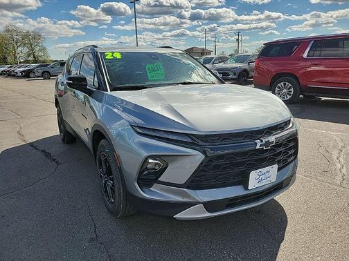 Sterling Gray Metallic 2024 Chevrolet Blazer 3LT