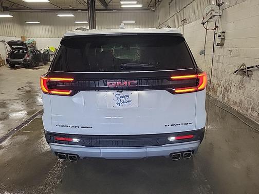 Summit White 2025 GMC Acadia AWD Elevation