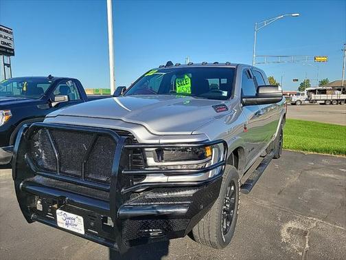 2022 RAM 2500 Laramie Mega Cab 4x4 6'4' Box