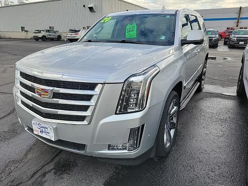2020 Cadillac Escalade Luxury