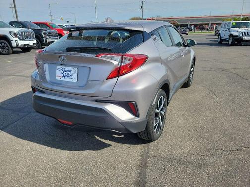 Silver Knockout Metallic 2018 Toyota C-HR XLE Premium