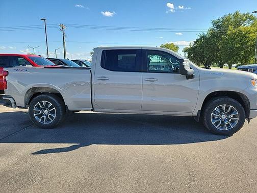 White Sands 2026 Chevrolet Silverado 1500 RST