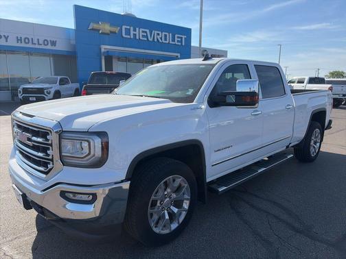 Summit White 2018 GMC Sierra 1500 SLT