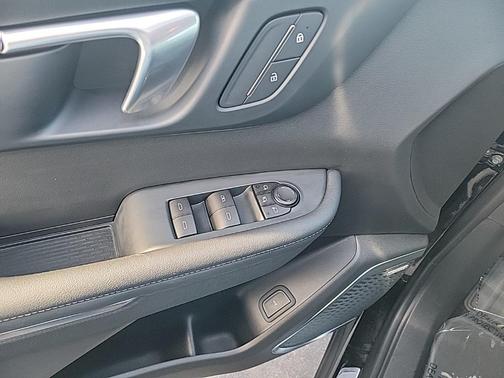 2025 Buick Enclave Preferred FWD