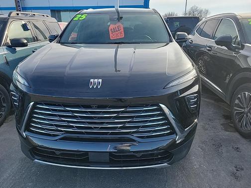 2025 Buick Enclave Preferred FWD