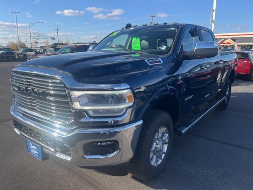 2022 RAM 2500 Laramie Crew Cab 4x4 6'4' Box
