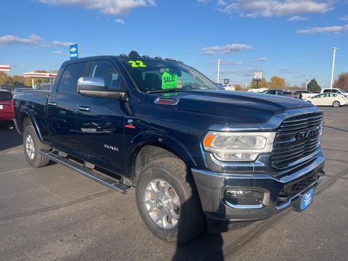 2022 RAM 2500 Laramie Crew Cab 4x4 6'4' Box