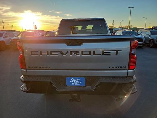 2026 Chevrolet Silverado 2500 Custom