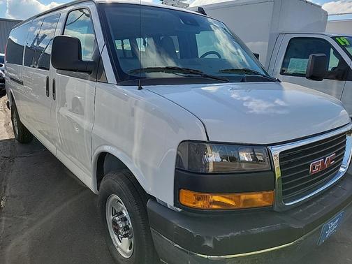 2025 GMC Savana 3500 RWD 3500 Extended Wheelbase LT