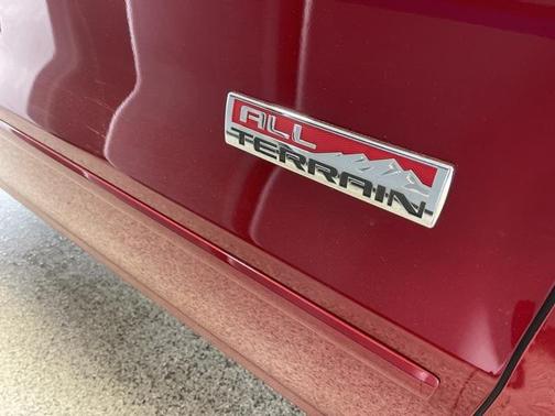 Red Quartz Tintcoat 2018 GMC Sierra 1500 SLT