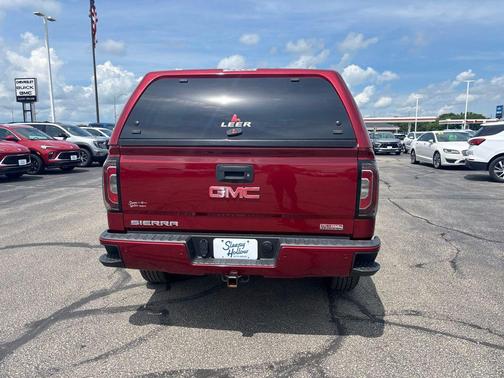 Red Quartz Tintcoat 2018 GMC Sierra 1500 SLT