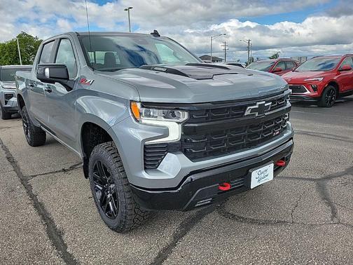 Sterling Gray Metallic 2026 Chevrolet Silverado 1500 LT Trail Boss