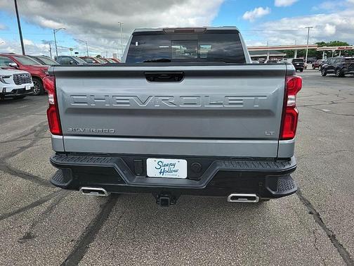 Sterling Gray Metallic 2026 Chevrolet Silverado 1500 LT Trail Boss