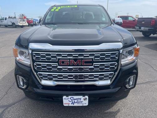 Onyx Black 2022 GMC Canyon Denali
