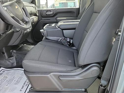 2025 Chevrolet Silverado 3500 WT