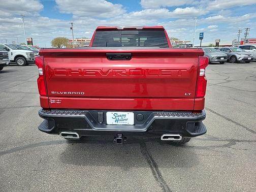 Radiant Red Tintcoat 2026 Chevrolet Silverado 1500 LT Trail Boss