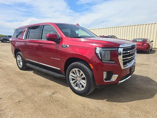 Volcanic Red Tintcoat 2024 GMC Yukon XL SLT