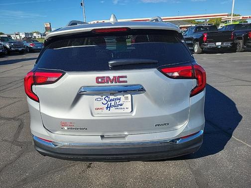 2020 GMC Terrain SLT