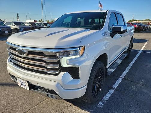 2022 Chevrolet Silverado 1500 High Country