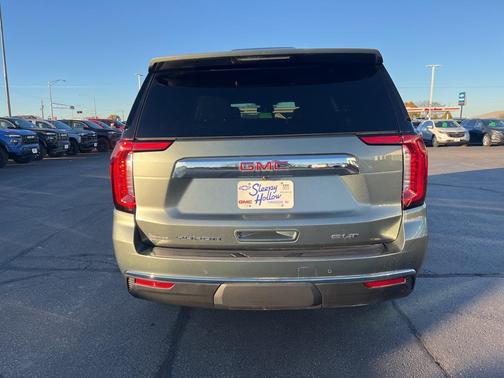 2024 GMC Yukon XL SLT