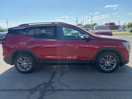 Volcanic Red Tintcoat 2024 GMC Terrain SLT